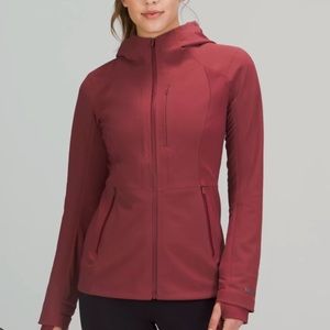 Cross chill Jacket repelshell in mulled wine